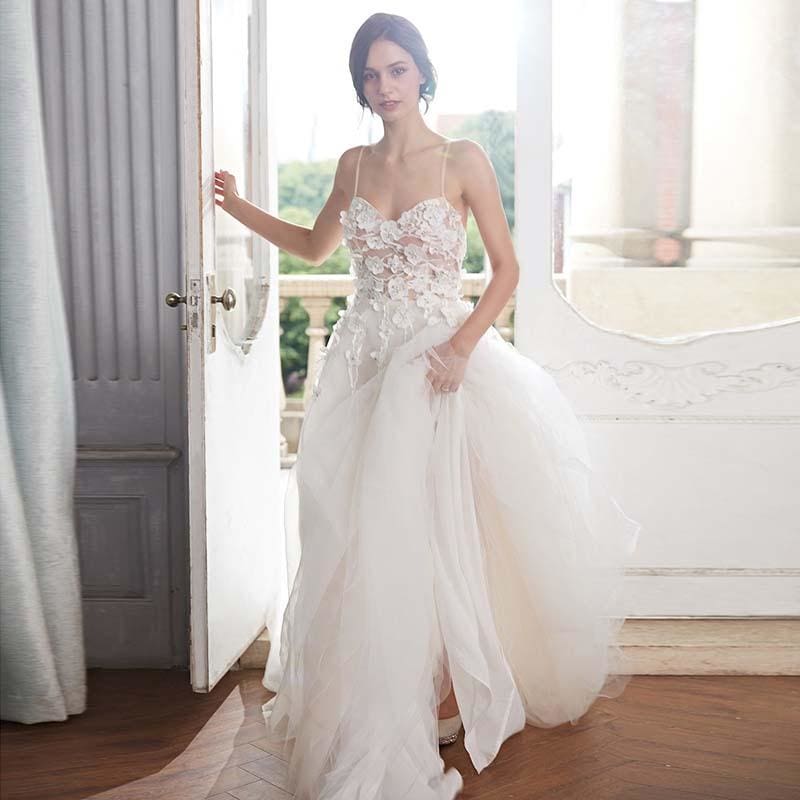 Shop a great selection of Clearance discount wedding dresses,cheap strapless wedding dresses,cute cheap wedding dresses at Bridelily.Free shipping offered!