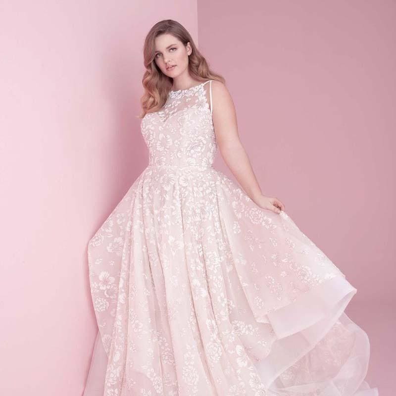 Search for discount inexpensive beach wedding dresses,discount bridal gowns, cheap wedding dresses near me online?Find the latest styles from Bridelily.