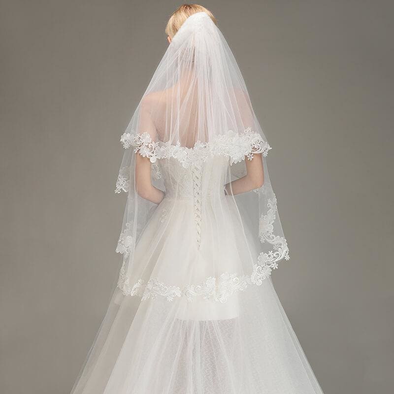 Complete your stunning bridal look with perfect wedding veil at Bridelily.com. We have cheap wedding bridal veils - many lengths and styles to choose.