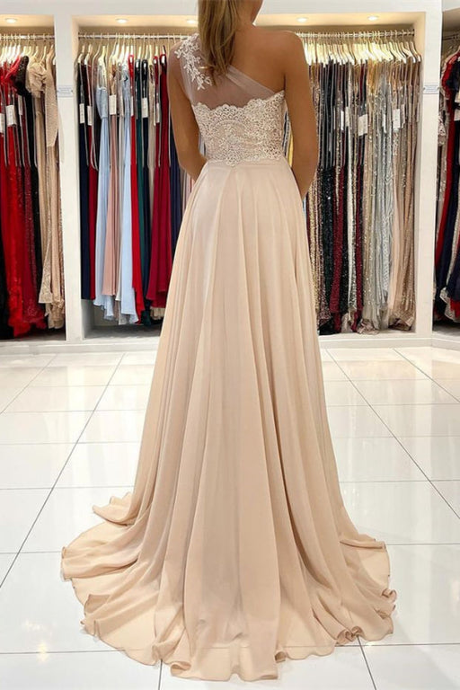 669. One Shoulder Lace Appliques Prom Dress with Slit