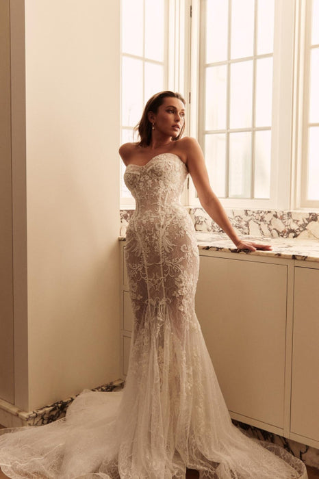 Beautiful Sweetheart Sleeveless Appliques Lace Mermaid Wedding Dress