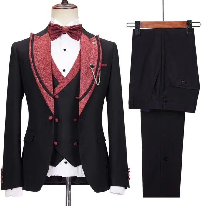 Cool Black Close Fitting Peaked Lapel Three Pieces Wedding Suits