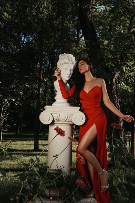 Charming Red One-Shoulder Charmeuse Prom Dress with Pleated Slit