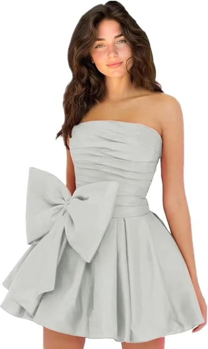 Chic Sleeveless Ruched Short Homecoming Dresses Lace Up Mini Party Wear Dress with Bow - Prom Dresses