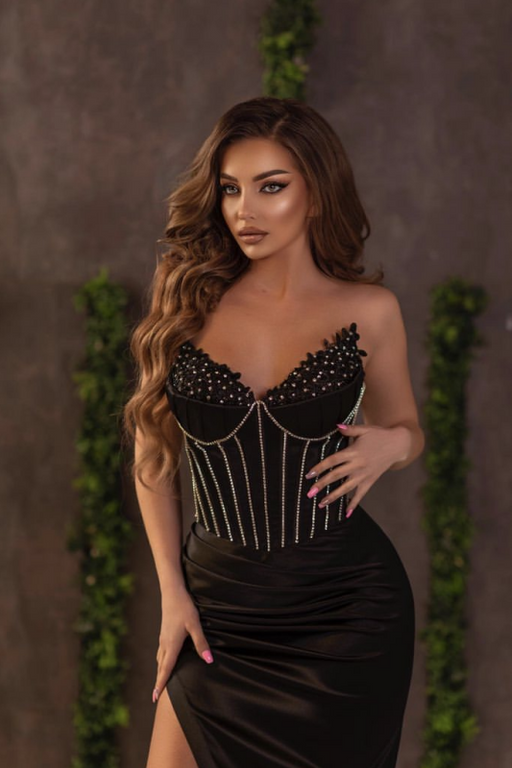 Classic Black Prom Dress V-Neck Off The Shoulder Slit Beadings