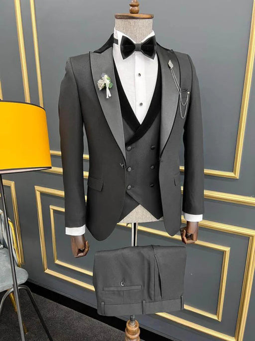 Robin Deep Gray Peaked Lapel Three Pieces Classic Business Suits