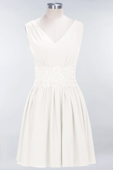 Bridelily Pretty V-Neck Short Sleeveless Lace Bridesmaid Dresses Online