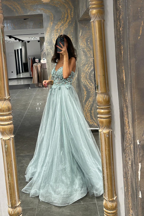 Elegant Spaghetti-Strap Mermaid Prom Dress with Appliques and Beadings