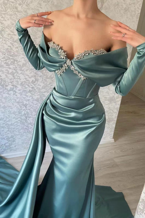 Elegant Sweetheart Long Sleeve Mermaid Prom Dress with Rhinestone Ruffles