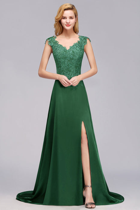 Bridelily Elegant V-Neck Dark Green Lace Bridesmaid Dresses with Front-Slit