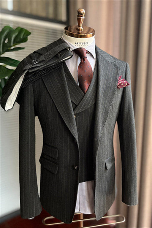 David New Arrival Gray Striped Peaked Lapel Business Men Suits