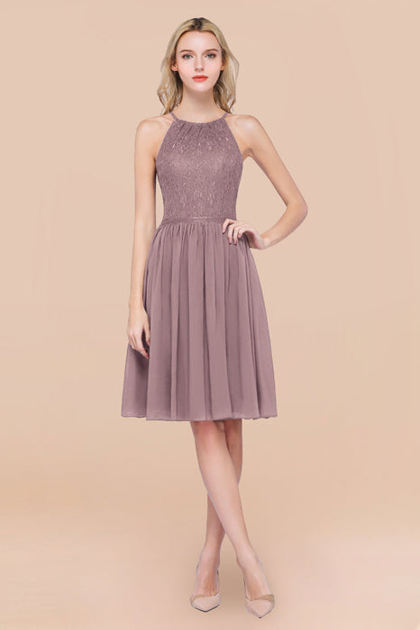 Bridelily Lovely Burgundy Lace Short Bridesmaid Dress With Spaghetti-Straps