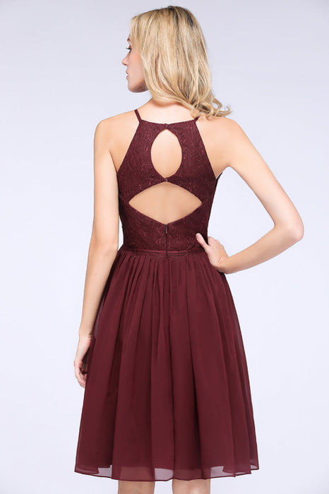 Bridelily Lovely Burgundy Lace Short Bridesmaid Dress With Spaghetti-Straps