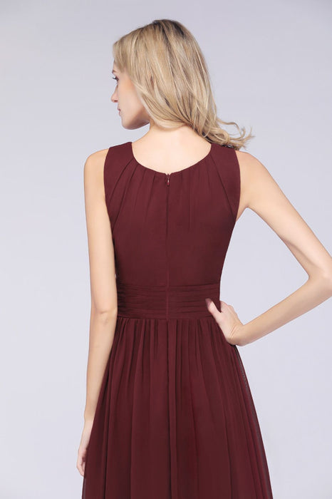 Bridelily Modest Round-Neck Sleeveless Burgundy Bridesmaid Dresses with Ruffles