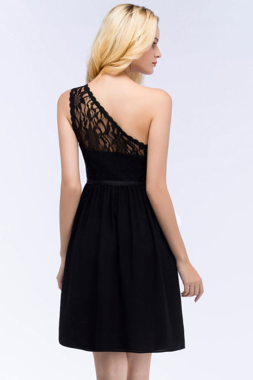 Bridelily Lovely Lace Black One-shoulder Short Junior Bridesmaid Dresses Online