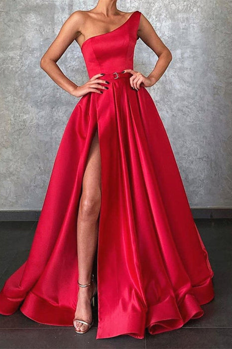 One-Shoulder Prom Gown with Stylish Split and Convenient Pockets