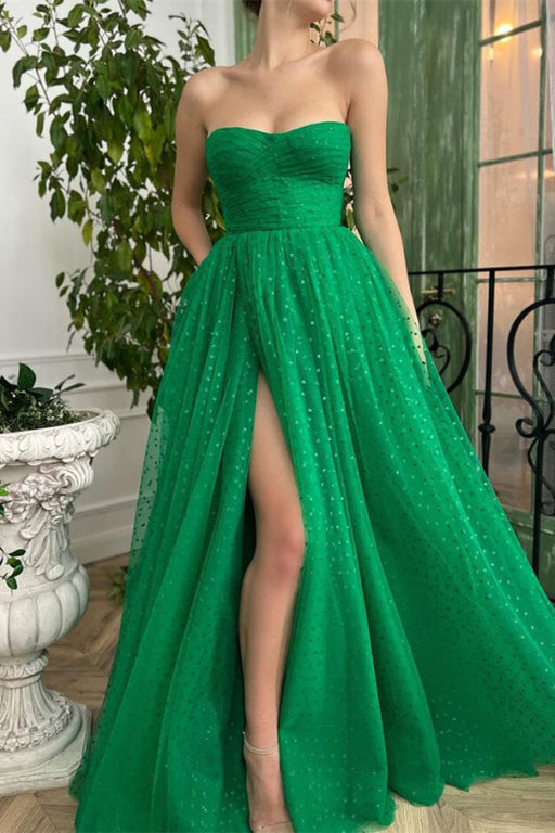 Radiant Emerald Green Tulle Prom Gown with Dazzling Sweetheart Neckline and Elegant Side Split