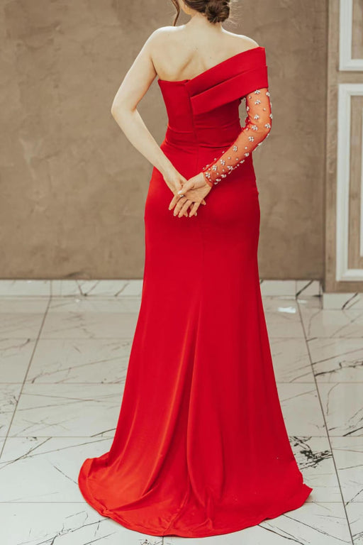 Red Long Sleeve One-Shoulder Mermaid Prom Dress with Split and Beading