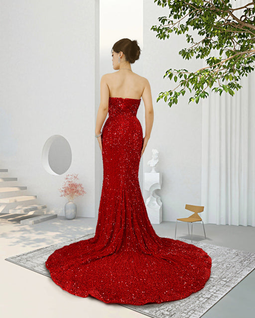 Red Sweetheart Sleeveless Sequined Prom Dress with High Slit