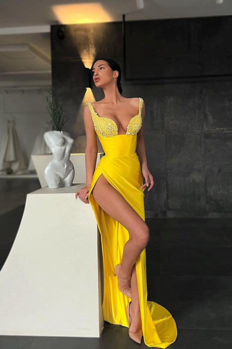 Sequin-Embellished Yellow Mermaid Prom Dress with Slit