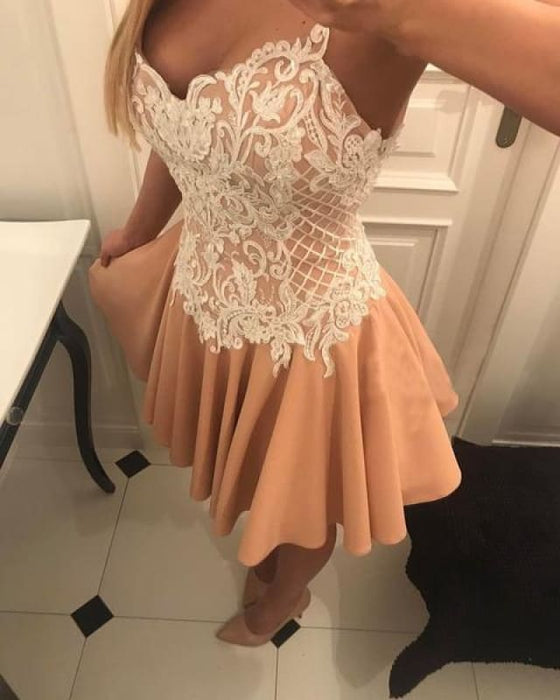 Stylish A-Line Spaghetti Straps Short Homecoming/Prom Dress with White Lace Applique - Prom Dresses