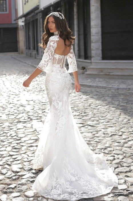 Sweetheart Long Sleeves High Collar Appliques Lace Mermaid Wedding Dress