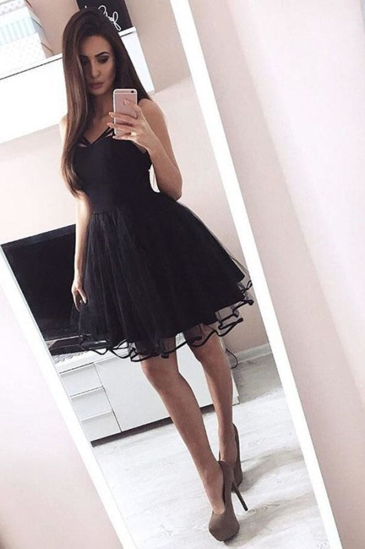 A-Line V-Neck Above-Knee Homecoming Black Tulle Cocktail Dress - Prom Dresses