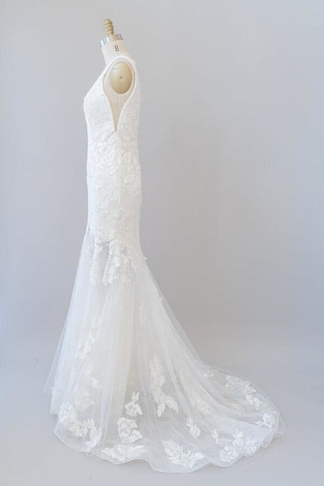Deep V-neck Romantic Bohemian Wedding Dresses 2020 - Bridelily