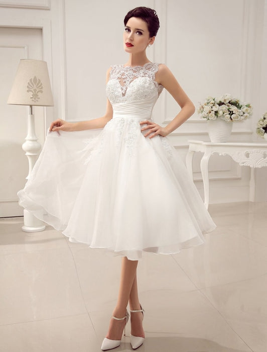 Vintage Lace Knee-Length Short Wedding Dress - Applique Bridal Gown for  Reception and Informal Ceremonies