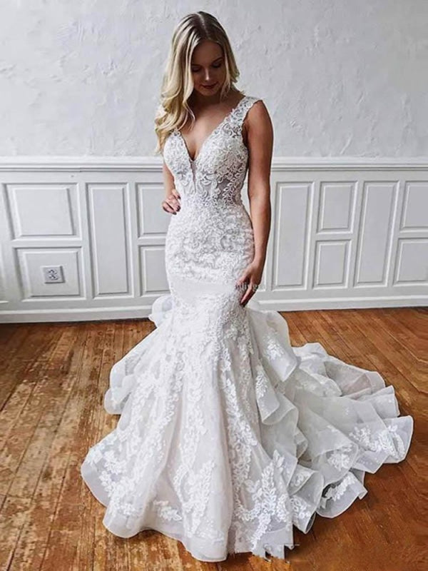 Sleeveless V-neckline Lace Mermaid Wedding Dress