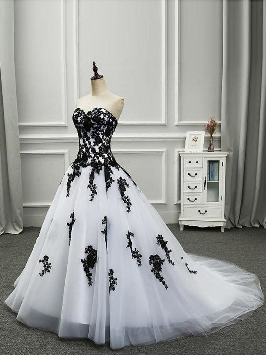 gothic white wedding dresses